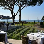 Hotel La Roya 4*