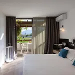 La Roya 4*