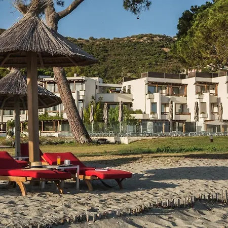 La Roya Hotel 4*