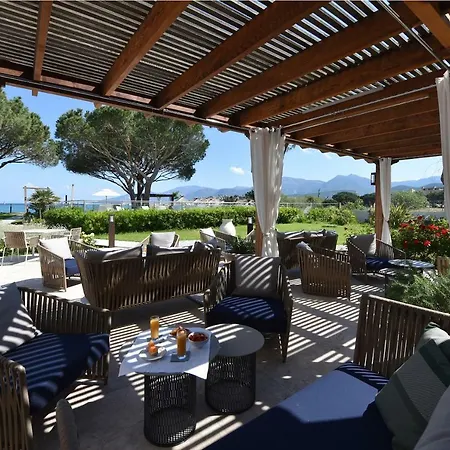 La Roya Hotel
