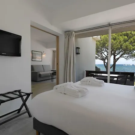 La Roya Hotel