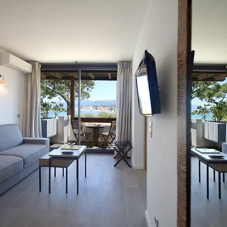 Hotel La Roya Saint-Florent (Corsica)