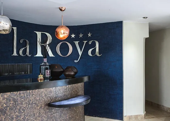 Hotel La Roya