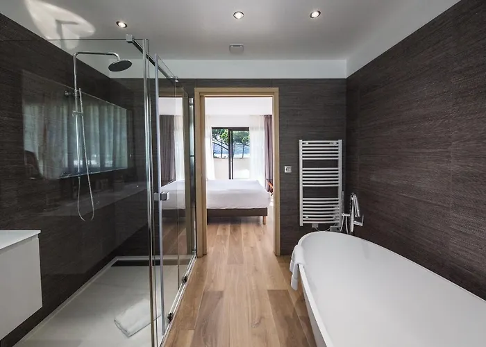 La Roya Saint-Florent (Corsica)