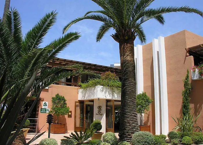 La Roya 4*