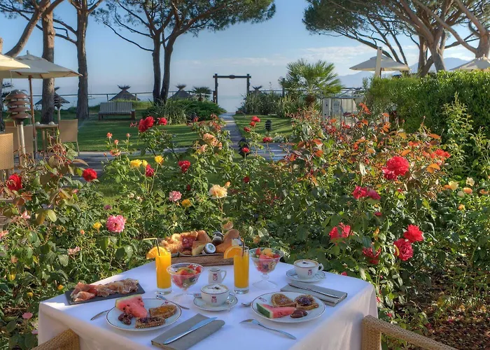 Hotel La Roya Saint-Florent (Corsica)